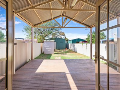 27 Hanbury Street, Kalgoorlie