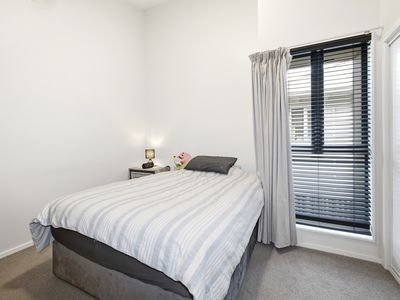 21 / 169 Fitzgerald Avenue, City Centre