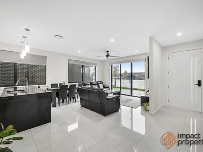 55 Grenfell Avenue, Taylor