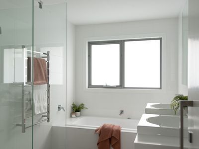 76 Trafalgar Drive, Prospect Vale