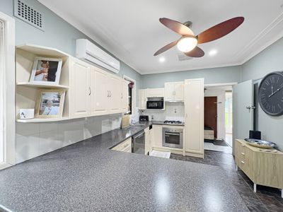 2 King st , Gunnedah