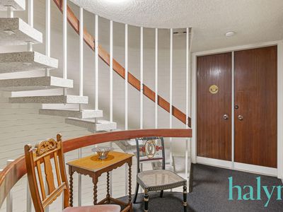 11 / 1 Wingfield Avenue, Crawley