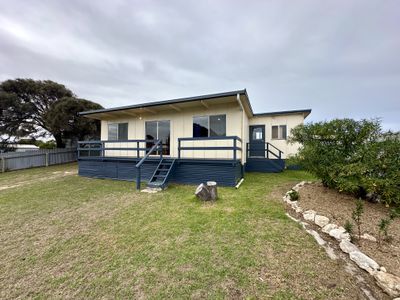 13 Wentworth Street, Beachport