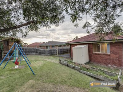 25 Strabane Way, Hampton Park
