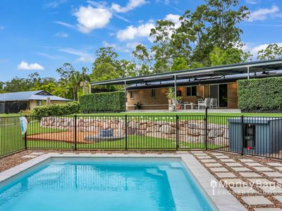 18-20 Cassia Court , Cedar Vale