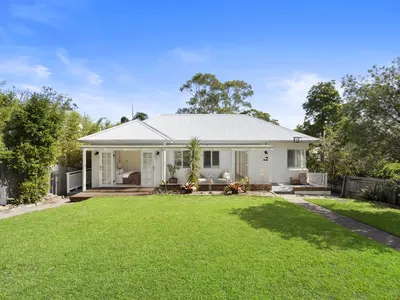 40 Coles Road, Freshwater