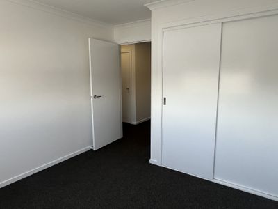 7 Rayer Walk, Tarneit