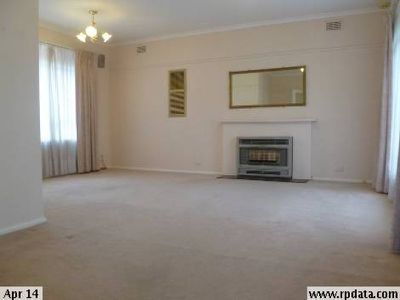 27 Muir Street, Mount Waverley