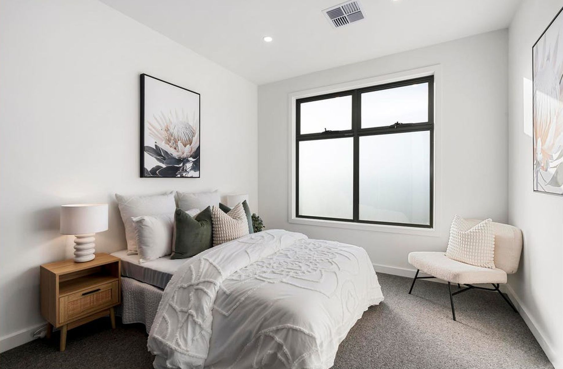 1-3 / 30 Abbott Street, Balwyn North
