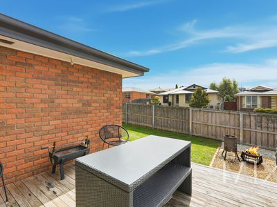 1 / 19 Joseph Link, Brighton