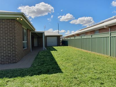 3 Brook Court, Dubbo