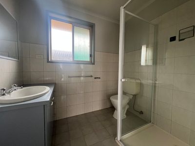 2 / 12 Deutgam Street, Werribee