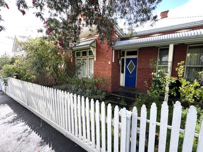 4 Station Street, Coburg