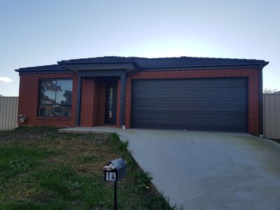 14 Glory Way, Shepparton