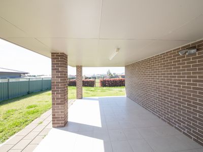 3 Merion Way, Dubbo