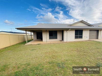 2 / 4 David Place, Kingaroy