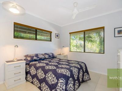 12 / 2 New England Court, Douglas