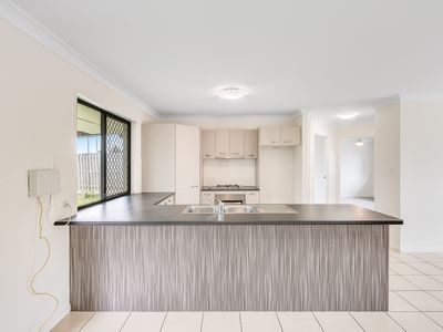 1 / 38 Balstrup Rd North, Kallangur