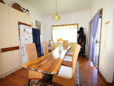8 Dent Street, Botany