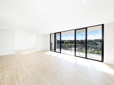 33/93 Caddies Boulevard, Rouse Hill