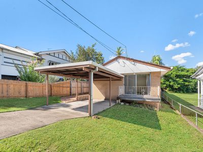 41 Macrossan Avenue, Norman Park