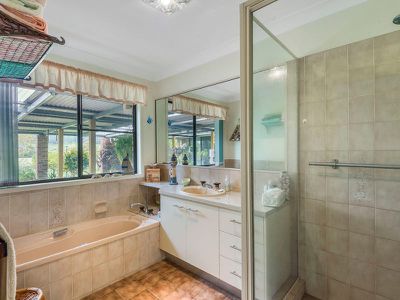 138 Leycester Road, Leycester