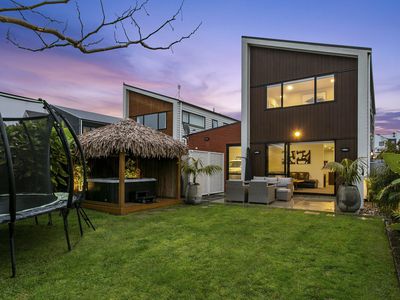 6 Kanuka Road, Hobsonville