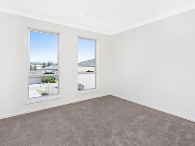 3 / 28 Lord Howe Avenue, Shell Cove