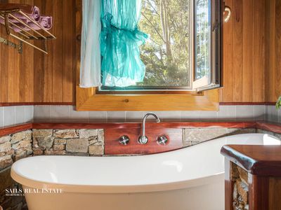 1933 Princes Highway, Wolumla