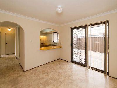 1 / 15 Rentney Way, Willetton