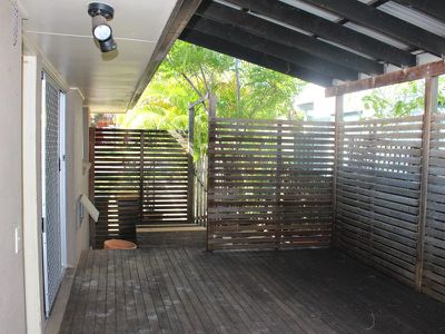 27 Valencia Street, Maroochydore