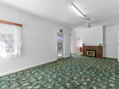 92 Lake Terrace East, Mount Gambier