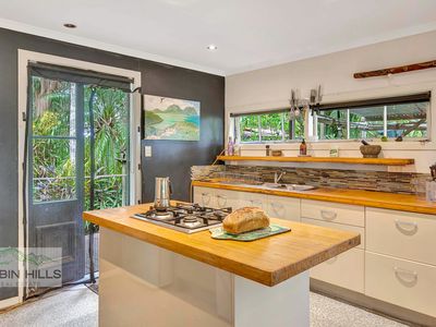59 Abbey Road, Jiggi