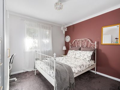 10 Siberia Close, Hannans