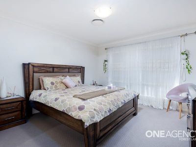 6 Benier Cl, Doolandella