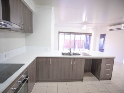 11 Hibiscus Way, Newman