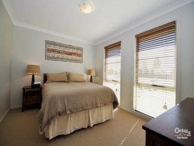 38 Shoalhaven Parkway, Dubbo