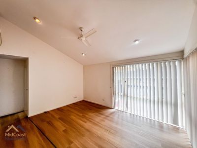 16 Kentia Drive, Forster