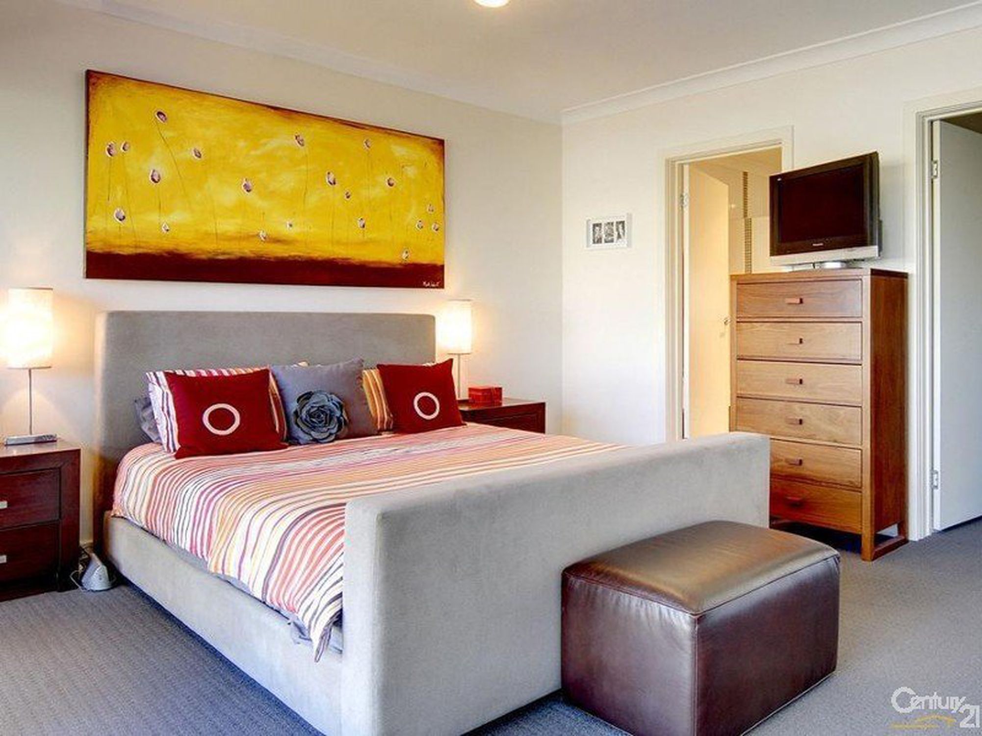 1 / 18 Adelphi Terrace, Glenelg North