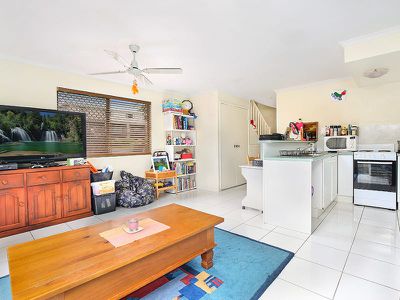 1 / 15 Primary School Court, Maroochydore