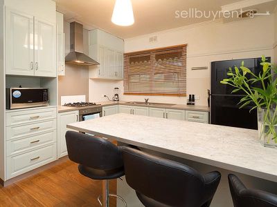10 BEARDMORE STREET, Wodonga