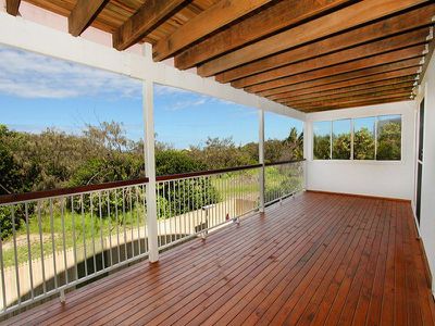 53 Oceanic Drive, Warana