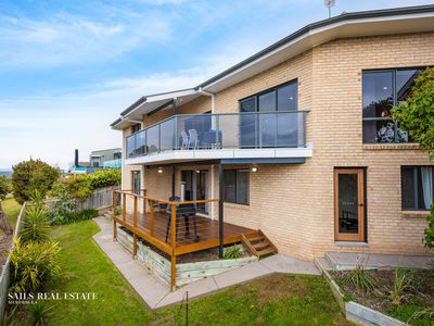 2 / 8 Lisa Court, Merimbula
