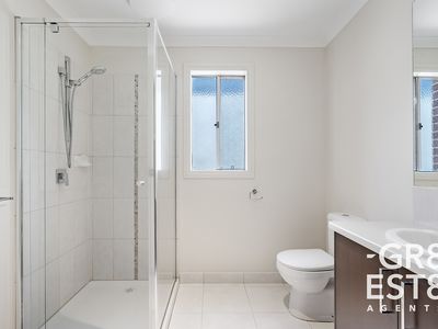 43 Merritt Avenue, Cranbourne West