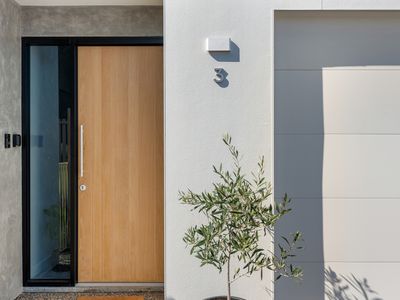 3 The Knoll, Somerville