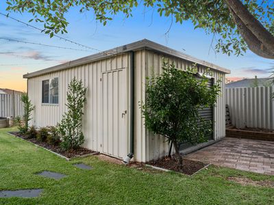24 Hackettiana Avenue, South Lake