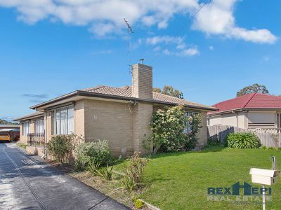 6 Anderson Close, Hampton Park