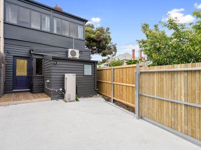 109 Burnett Street, North Hobart