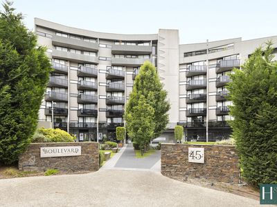 419 / 41-45 Edgewater Boulevard, Maribyrnong