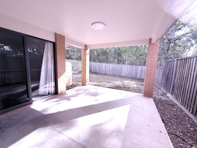 18 Sundowner Road, Clinton